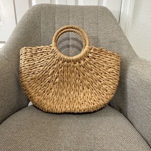 Natural Woven Straw Tote Bag
